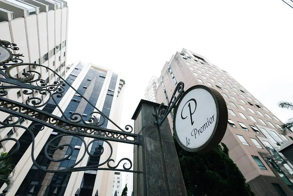Flat 1712 - Apart Hotel 1712 •Le Premier Suites Jd. Paulista Sao Paulo Apartment